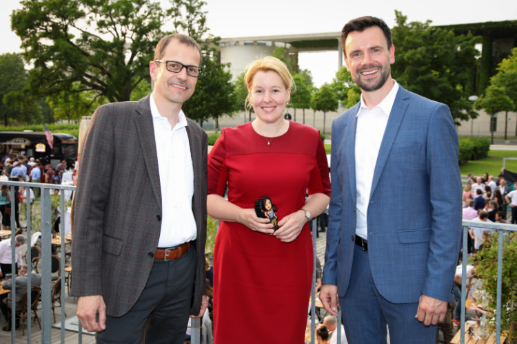 Bundesfamilienministerin Franziska Giffey spricht erstmals beim Sommerfest der deutschen Games-Branche