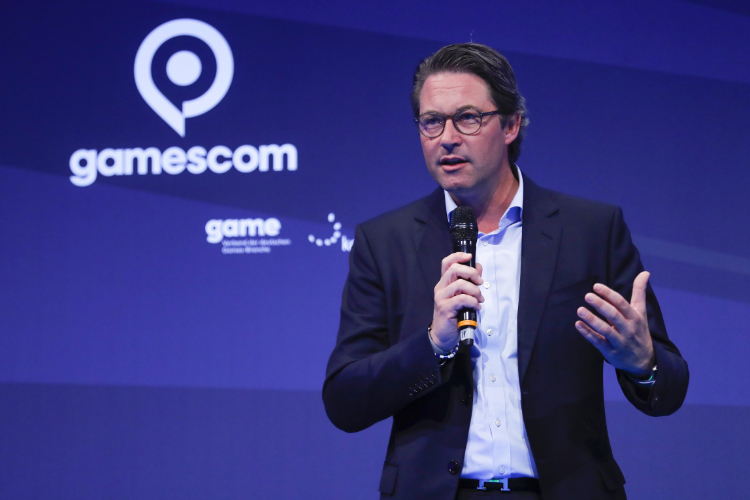 Bundesverkehrsminister Andreas Scheuer nimmt an politischer Eröffnung der gamescom 2020 teil