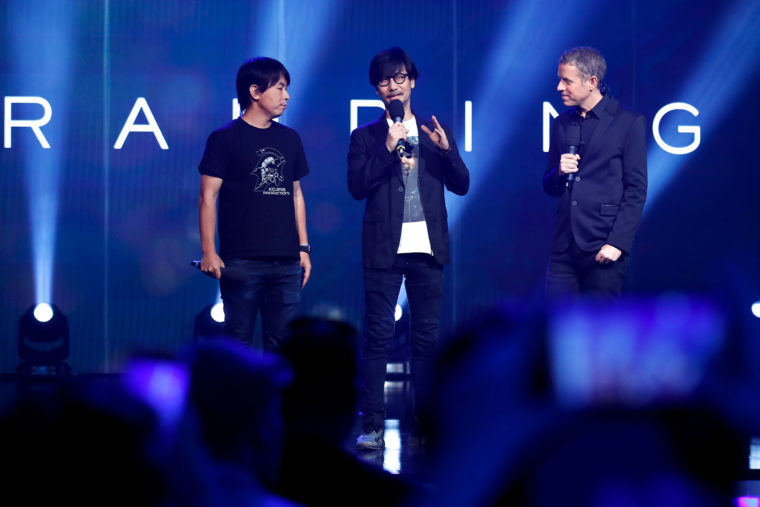 Opening Night Live had its debut at gamescom 2019 with famous video game creator Hideo Kojima (mi.) and host Geoff Keighley (ri.).